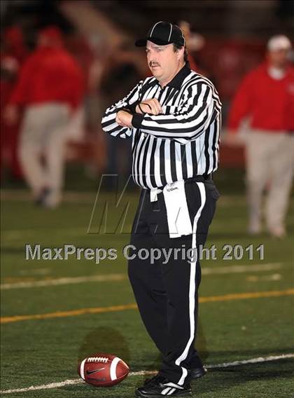 Thumbnail 2 in Brownwood vs. Carthage (3A Division 2 Semifinals) photogallery.