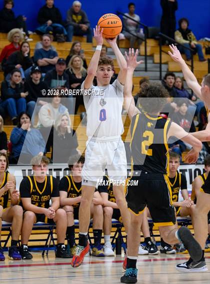 Thumbnail 1 in Del Oro @ Folsom photogallery.