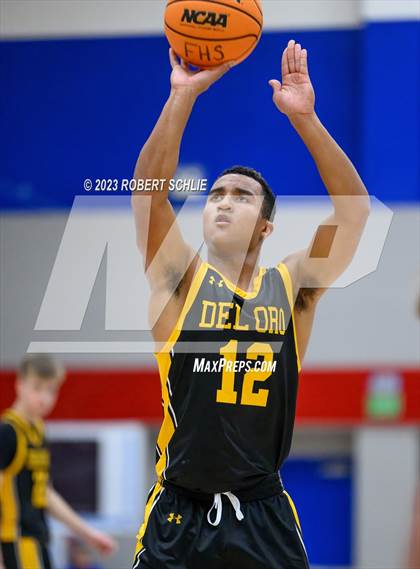 Thumbnail 1 in Del Oro @ Folsom photogallery.
