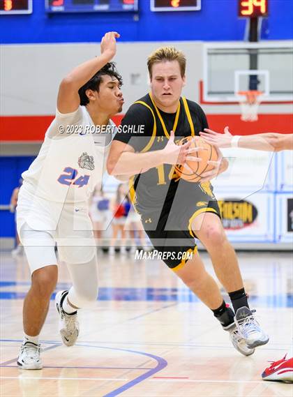 Thumbnail 3 in Del Oro @ Folsom photogallery.