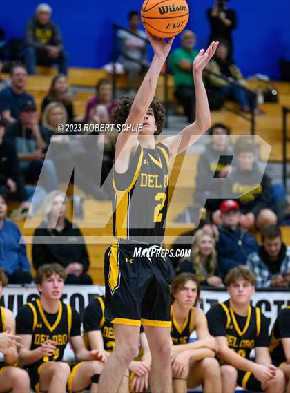 Thumbnail 2 in Del Oro @ Folsom photogallery.