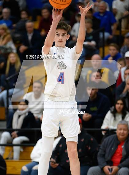 Thumbnail 1 in Del Oro @ Folsom photogallery.