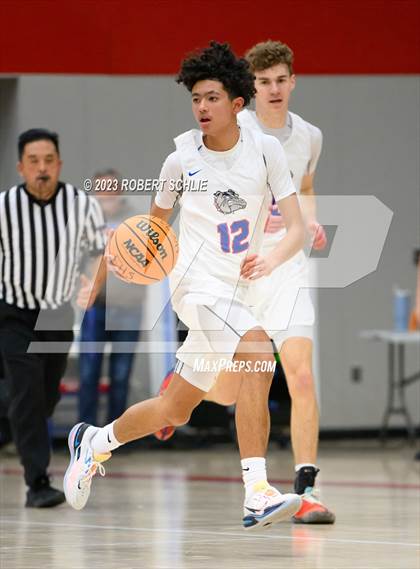 Thumbnail 1 in Del Oro @ Folsom photogallery.