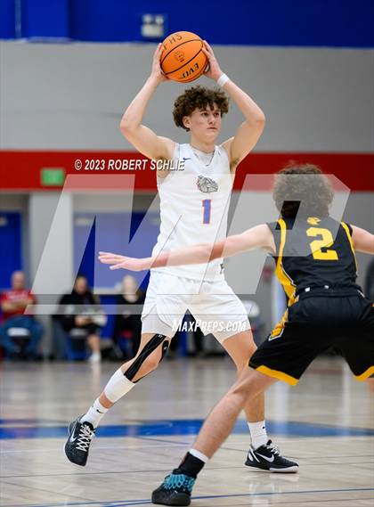 Thumbnail 2 in Del Oro @ Folsom photogallery.