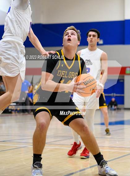 Thumbnail 1 in Del Oro @ Folsom photogallery.