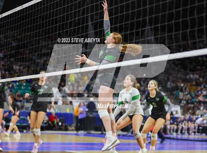 Thumbnail 1 in Pine Creek vs. Fossil Ridge (CHSAA 5A First Round) photogallery.