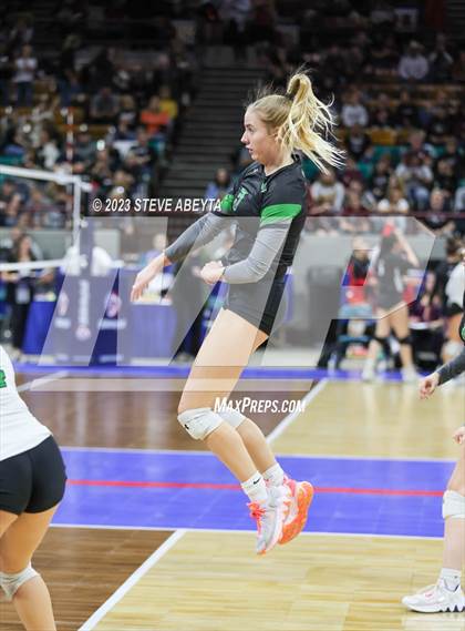 Thumbnail 1 in Pine Creek vs. Fossil Ridge (CHSAA 5A First Round) photogallery.