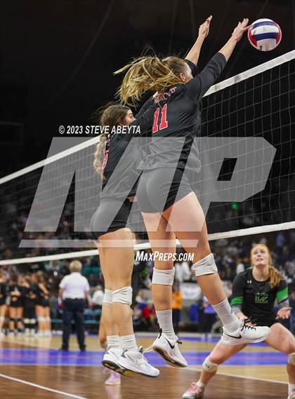 Thumbnail 3 in Pine Creek vs. Fossil Ridge (CHSAA 5A First Round) photogallery.