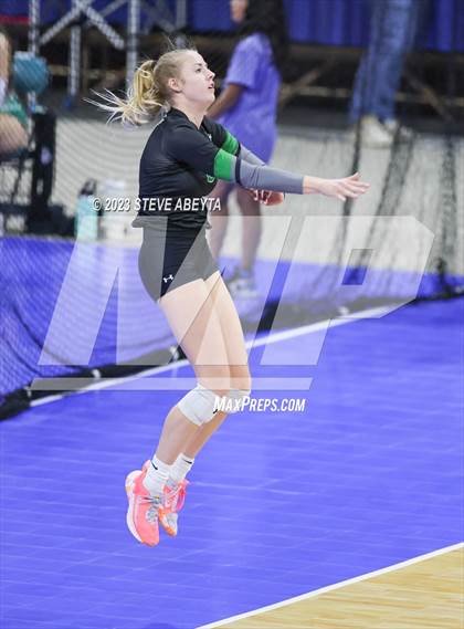 Thumbnail 2 in Pine Creek vs. Fossil Ridge (CHSAA 5A First Round) photogallery.