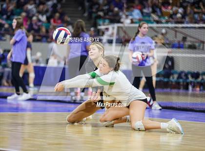 Thumbnail 2 in Pine Creek vs. Fossil Ridge (CHSAA 5A First Round) photogallery.