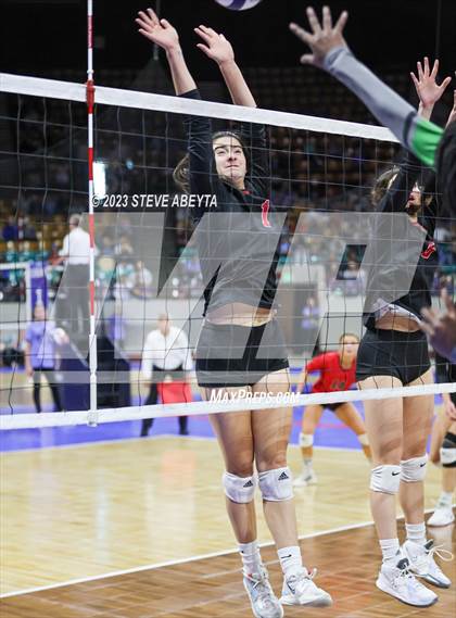 Thumbnail 3 in Pine Creek vs. Fossil Ridge (CHSAA 5A First Round) photogallery.
