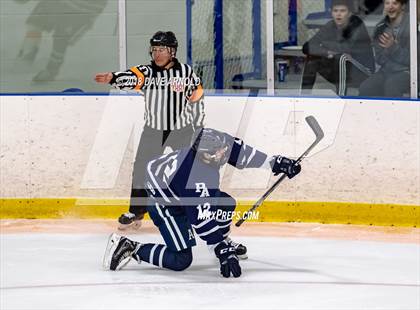 Thumbnail 1 in Thayer Academy @ Phillips Academy photogallery.
