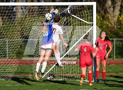 Thumbnail 3 in Granby Memorial @ Sacred Heart Academy (CIAC Class M 1st Round) photogallery.