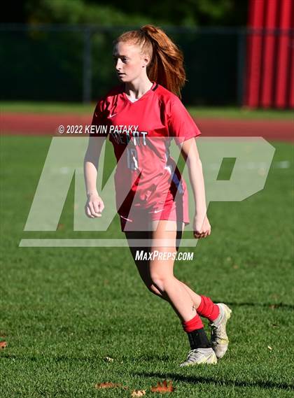 Thumbnail 3 in Granby Memorial @ Sacred Heart Academy (CIAC Class M 1st Round) photogallery.