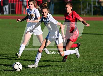 Thumbnail 2 in Granby Memorial @ Sacred Heart Academy (CIAC Class M 1st Round) photogallery.