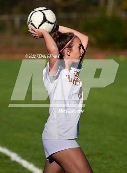 Thumbnail 2 in Granby Memorial @ Sacred Heart Academy (CIAC Class M 1st Round) photogallery.