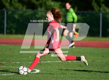 Thumbnail 3 in Granby Memorial @ Sacred Heart Academy (CIAC Class M 1st Round) photogallery.