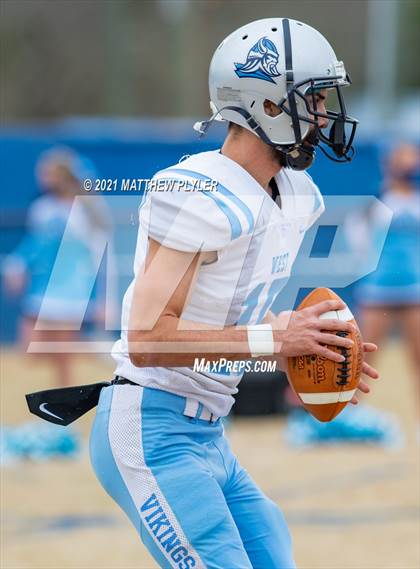 Thumbnail 2 in West Columbus @ Whiteville (Homecoming) photogallery.
