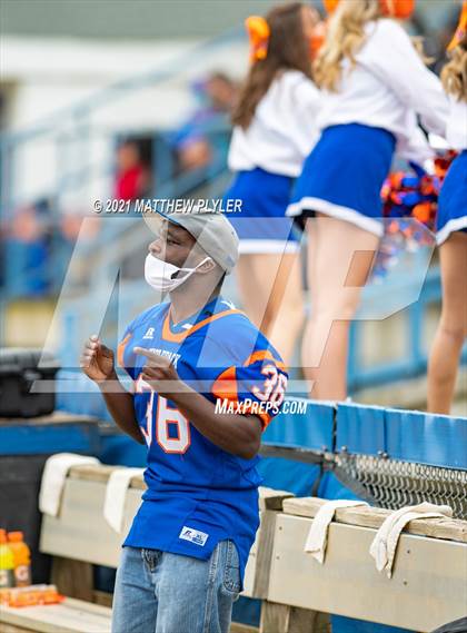 Thumbnail 3 in West Columbus @ Whiteville (Homecoming) photogallery.