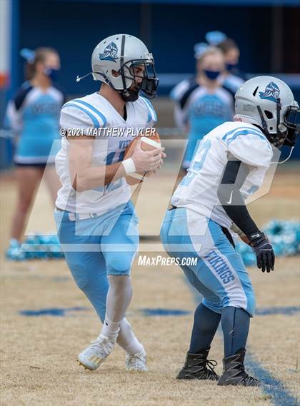 Thumbnail 2 in West Columbus @ Whiteville (Homecoming) photogallery.