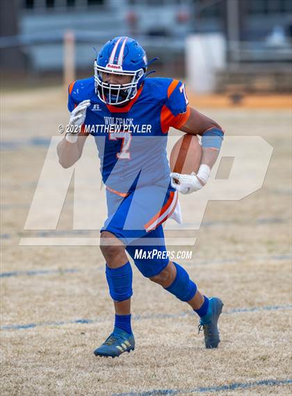 Thumbnail 2 in West Columbus @ Whiteville (Homecoming) photogallery.
