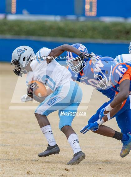 Thumbnail 1 in West Columbus @ Whiteville (Homecoming) photogallery.