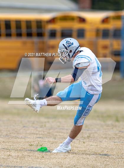 Thumbnail 3 in West Columbus @ Whiteville (Homecoming) photogallery.