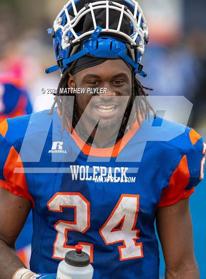 Thumbnail 3 in West Columbus @ Whiteville (Homecoming) photogallery.