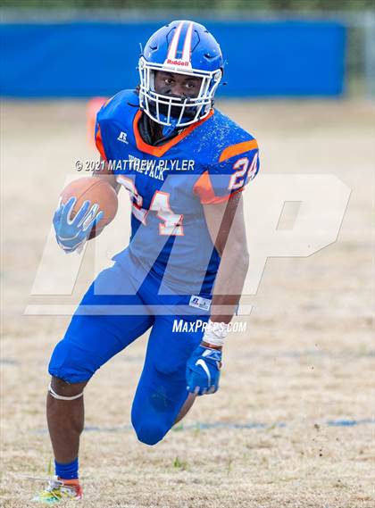 Thumbnail 1 in West Columbus @ Whiteville (Homecoming) photogallery.