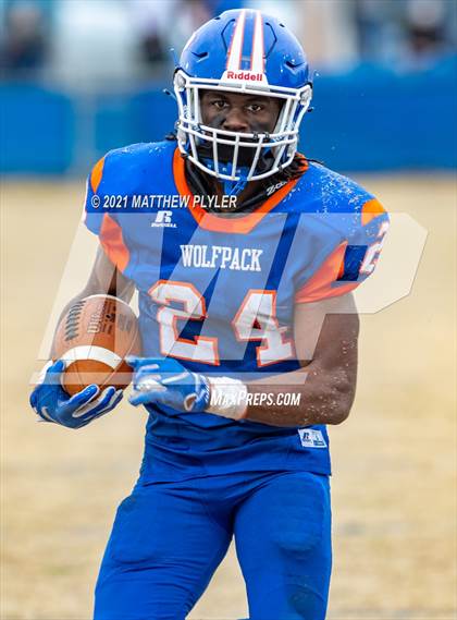 Thumbnail 2 in West Columbus @ Whiteville (Homecoming) photogallery.
