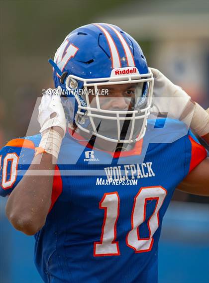 Thumbnail 2 in West Columbus @ Whiteville (Homecoming) photogallery.