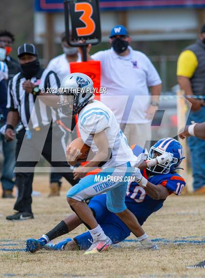 Thumbnail 3 in West Columbus @ Whiteville (Homecoming) photogallery.