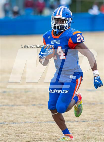 Thumbnail 3 in West Columbus @ Whiteville (Homecoming) photogallery.