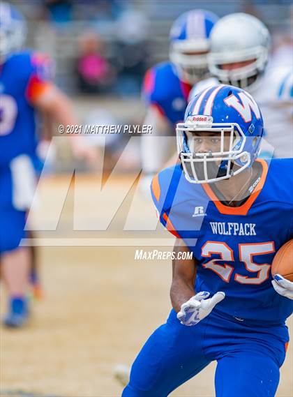 Thumbnail 2 in West Columbus @ Whiteville (Homecoming) photogallery.