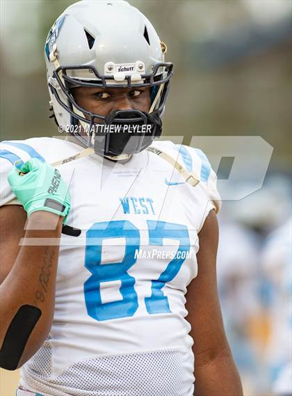 Thumbnail 2 in West Columbus @ Whiteville (Homecoming) photogallery.