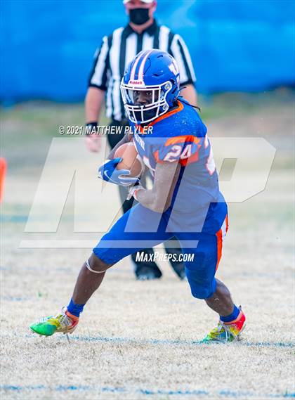 Thumbnail 1 in West Columbus @ Whiteville (Homecoming) photogallery.
