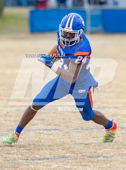 Thumbnail 2 in West Columbus @ Whiteville (Homecoming) photogallery.