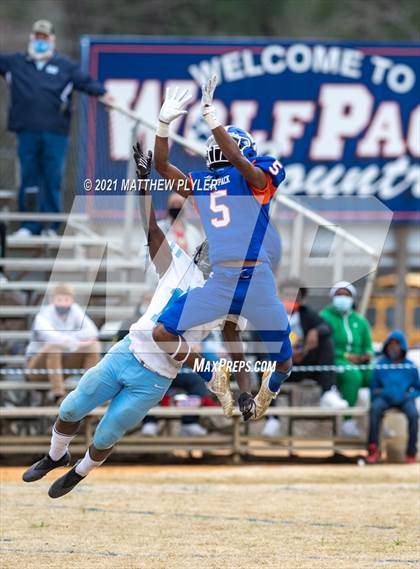 Thumbnail 3 in West Columbus @ Whiteville (Homecoming) photogallery.
