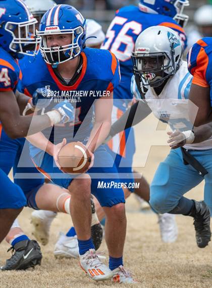 Thumbnail 1 in West Columbus @ Whiteville (Homecoming) photogallery.