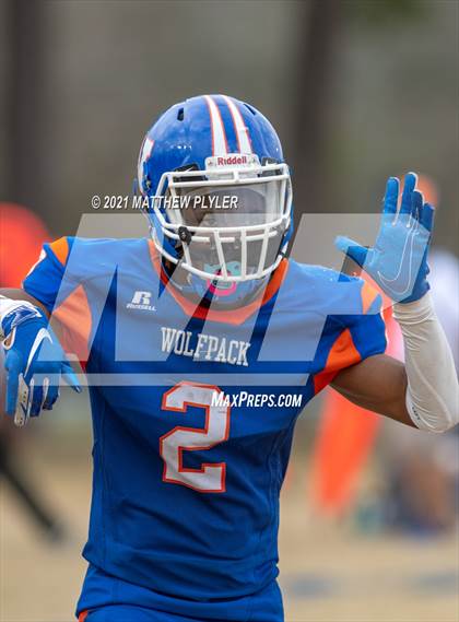 Thumbnail 3 in West Columbus @ Whiteville (Homecoming) photogallery.
