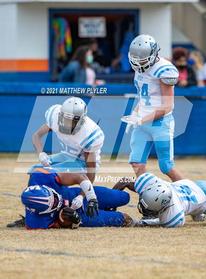 Thumbnail 2 in West Columbus @ Whiteville (Homecoming) photogallery.