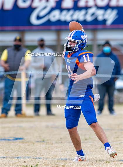 Thumbnail 3 in West Columbus @ Whiteville (Homecoming) photogallery.