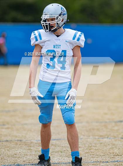Thumbnail 1 in West Columbus @ Whiteville (Homecoming) photogallery.