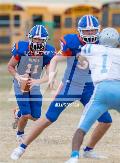 Thumbnail 2 in West Columbus @ Whiteville (Homecoming) photogallery.
