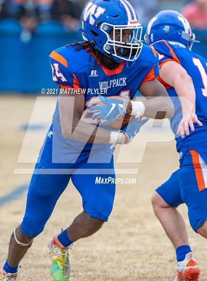 Thumbnail 3 in West Columbus @ Whiteville (Homecoming) photogallery.