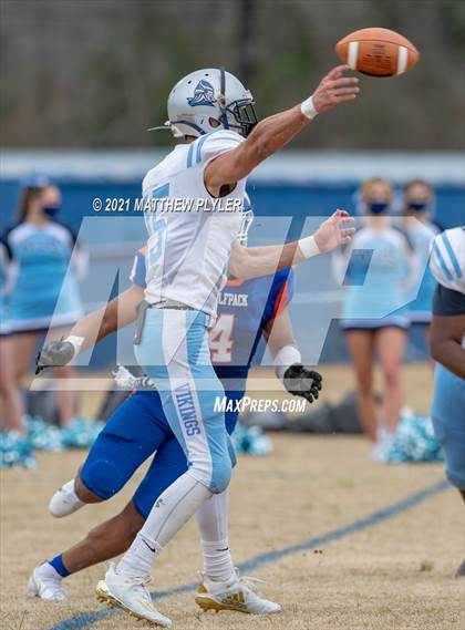 Thumbnail 3 in West Columbus @ Whiteville (Homecoming) photogallery.