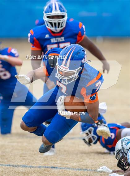 Thumbnail 3 in West Columbus @ Whiteville (Homecoming) photogallery.