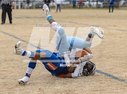 Thumbnail 3 in West Columbus @ Whiteville (Homecoming) photogallery.