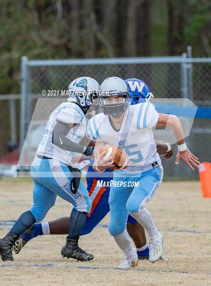 Thumbnail 3 in West Columbus @ Whiteville (Homecoming) photogallery.