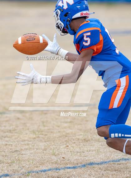 Thumbnail 1 in West Columbus @ Whiteville (Homecoming) photogallery.